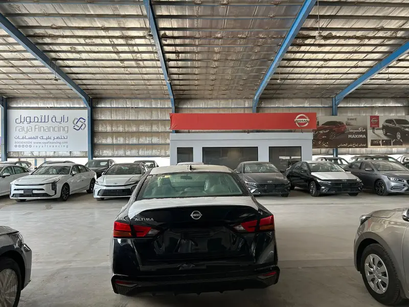 Nissan Altima 2025