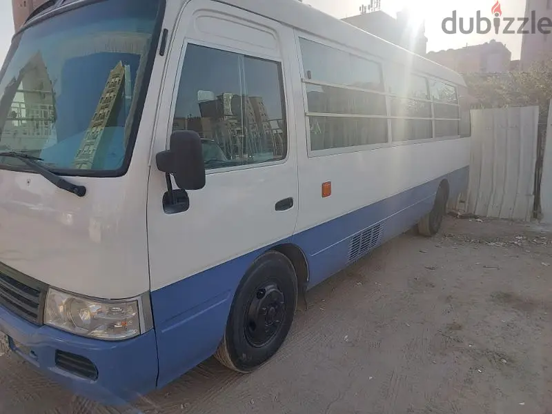 تويوتا كوستر 2011