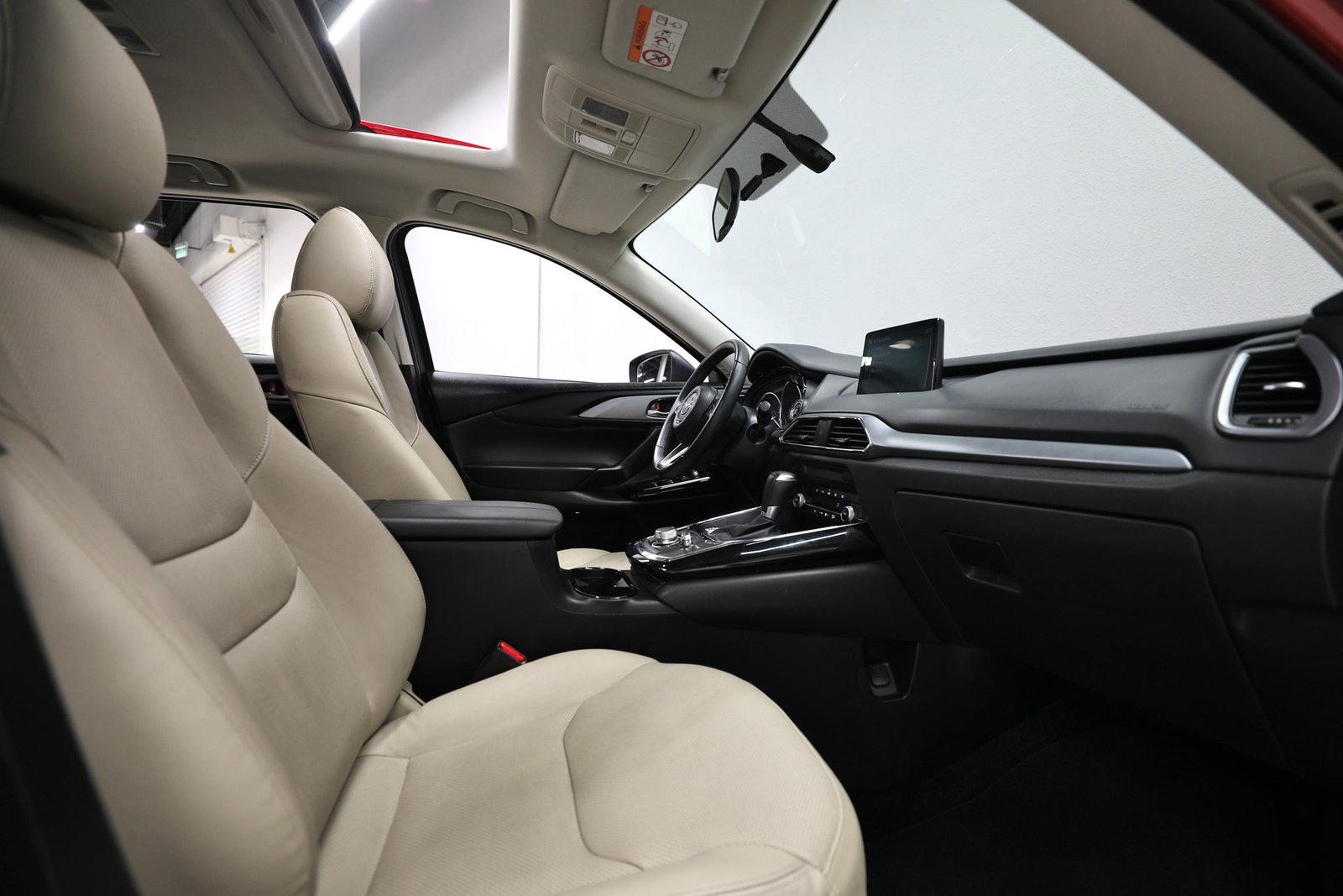 GCC | CX9 | 1,400 AED Montly | Free Insurance and Registration | 0 Downpayment