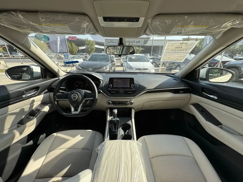 Nissan Altima 2022