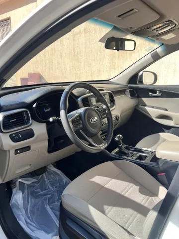 Discover undefined undefined Exterior Interior Images.Find all aspects and details of cars.