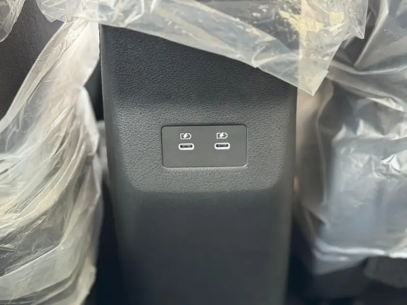 Nissan Kicks 2025
