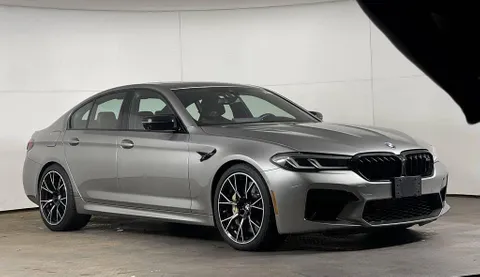 Discover undefined undefined Exterior Interior Images.Find all aspects and details of cars.