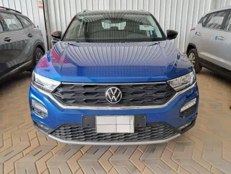volkswagen t-roc image Volkswagen T-Roc 2021