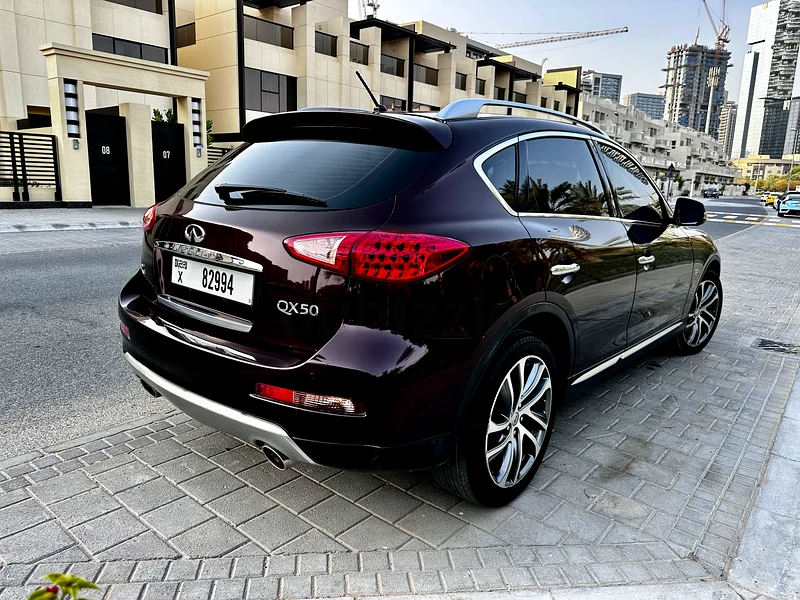 إنفينيتي QX50 2018