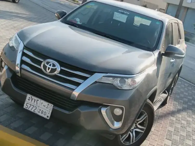 toyota toyota-fortuner image Toyota Fortuner 2017