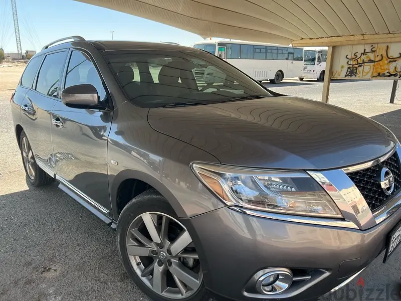 نيسان باثفايندر 2015