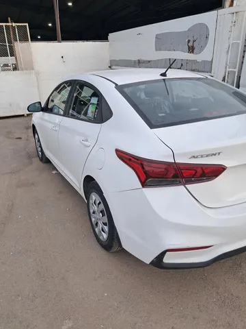 Discover undefined undefined Exterior Interior Images.Find all aspects and details of cars.