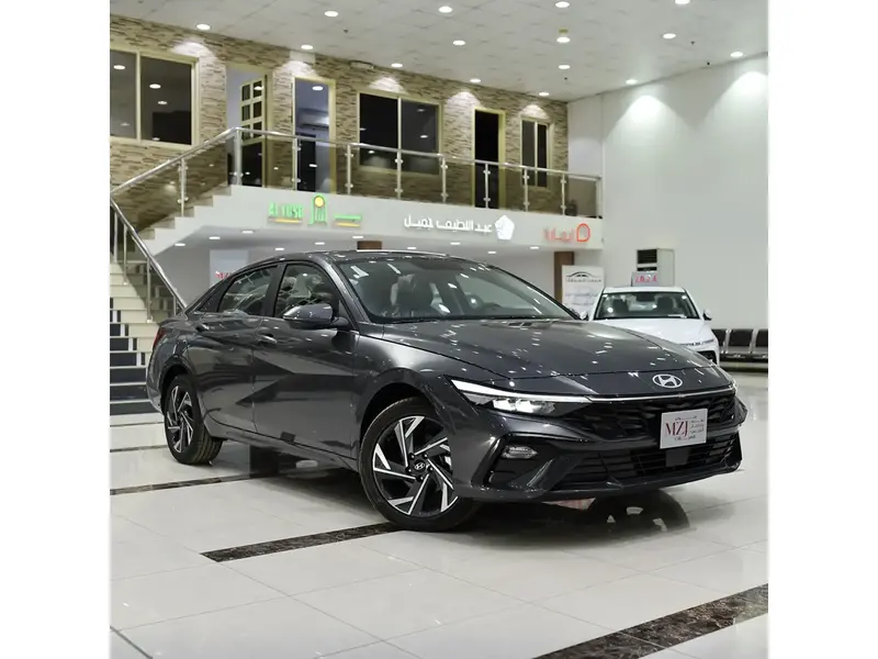 Hyundai Elantra 2025