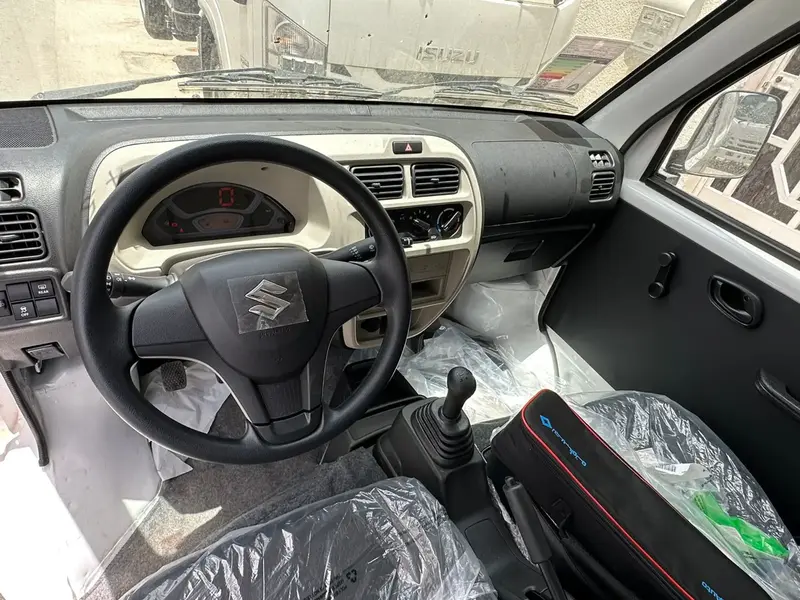 Suzuki EECO 2025