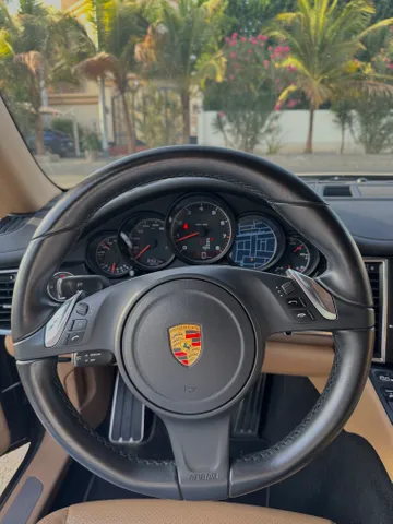 Porsche Panamera Platinum Edition 2016
