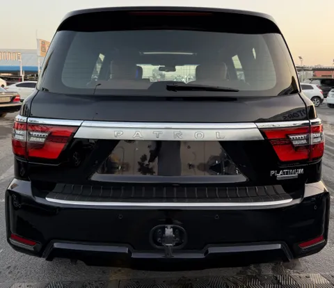 Discover undefined undefined Exterior Interior Images.Find all aspects and details of cars.
