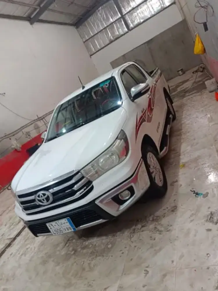 toyota toyota-hilux image Toyota Hilux 2016