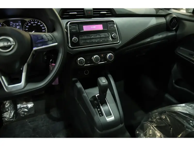 Nissan Sunny 2024