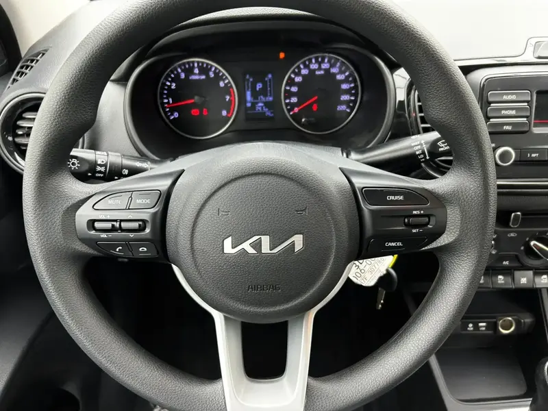 KIA Pegas 2025