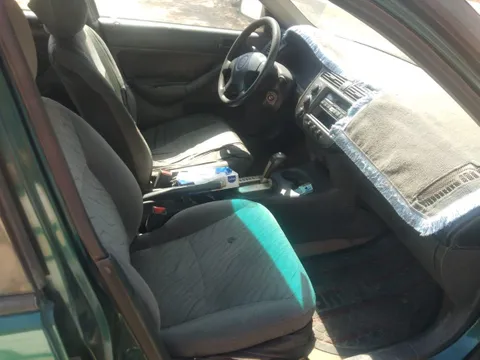 Discover undefined undefined Exterior Interior Images.Find all aspects and details of cars.