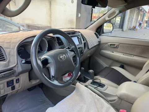 Discover undefined undefined Exterior Interior Images.Find all aspects and details of cars.