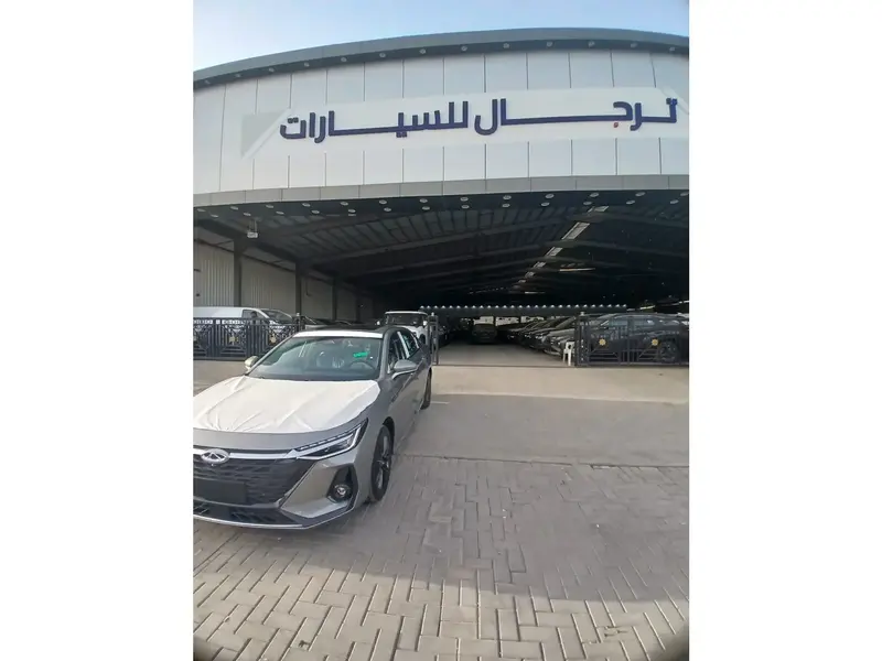 Discover undefined undefined Exterior Interior Images.Find all aspects and details of cars.