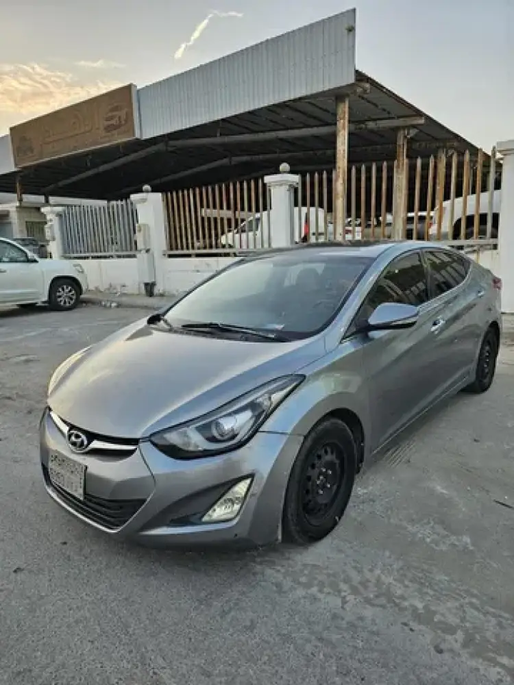 hyundai hyundai-elantra image Hyundai Elantra 2015