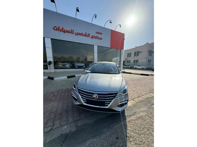 Discover undefined undefined Exterior Interior Images.Find all aspects and details of cars.