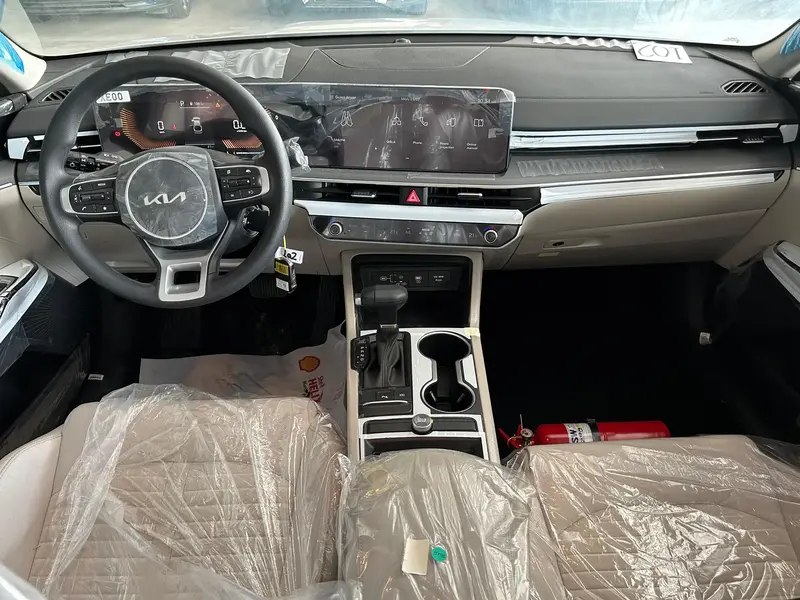 KIA K5 2024