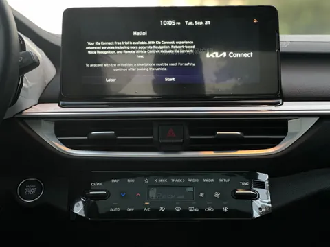 Discover undefined undefined Exterior Interior Images.Find all aspects and details of cars.