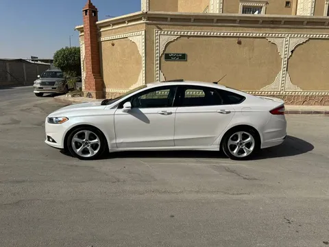 Discover undefined undefined Exterior Interior Images.Find all aspects and details of cars.