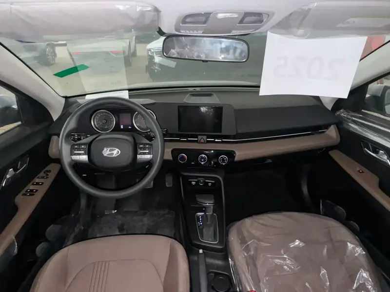 Hyundai Accent 2025