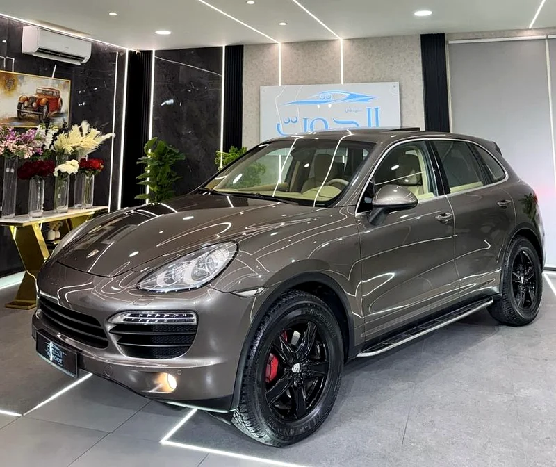 Porsche Cayenne 2012