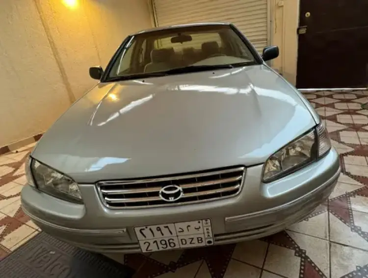 toyota toyota-camry image Toyota Camry 2002