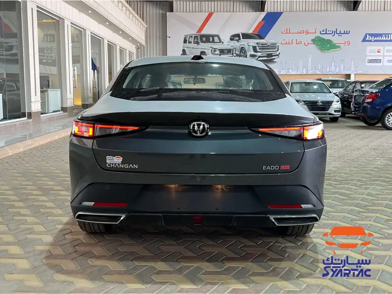 Discover undefined undefined Exterior Interior Images.Find all aspects and details of cars.