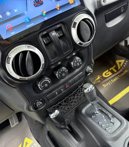 Jeep Wrangler 3.6L V6 Sahara 2-Door 2015
