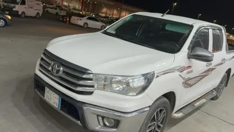toyota toyota-hilux image Toyota Hilux 2019
