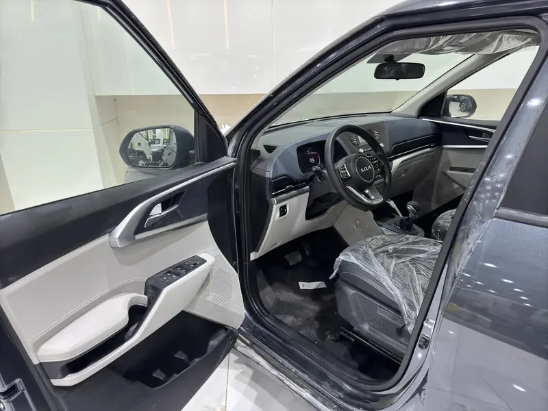 KIA Carens 2024