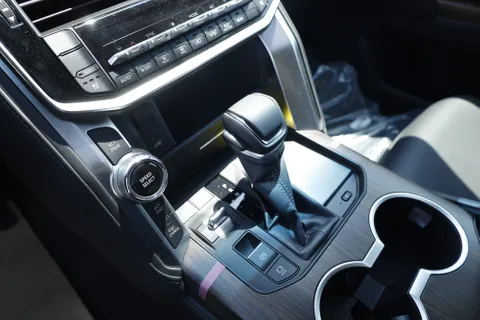 New Toyota Land Cruiser 4.0L GXR 2025