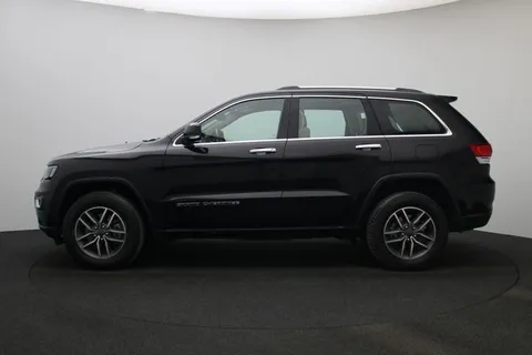 Discover undefined undefined Exterior Interior Images.Find all aspects and details of cars.
