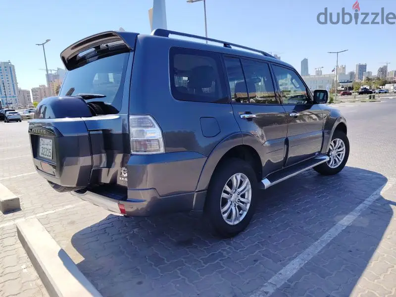Mitsubishi Pajero 2018
