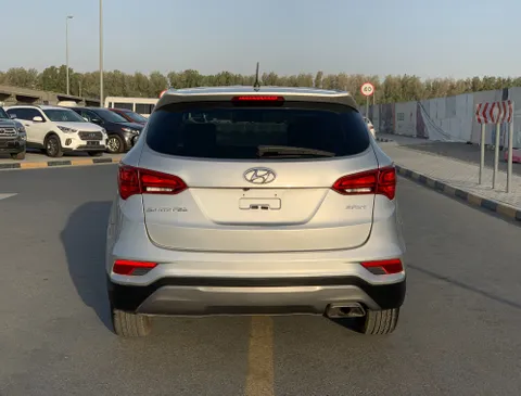 Hyundai Grand Santa Fe 2018