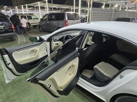 Volkswagen Passat 2.0 Sedan 2012