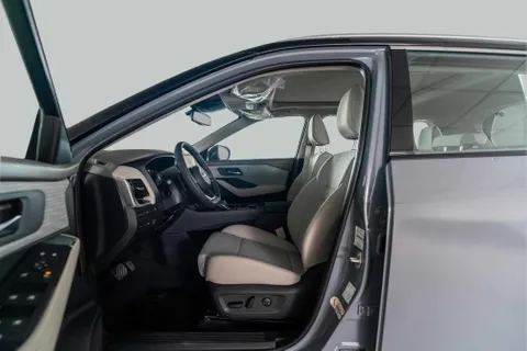Nissan X-Trail 2.5 SV 4WD (7-Seater) 2025
