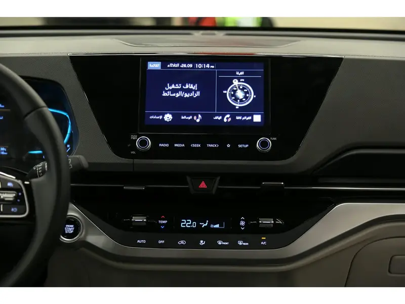 Discover undefined undefined Exterior Interior Images.Find all aspects and details of cars.