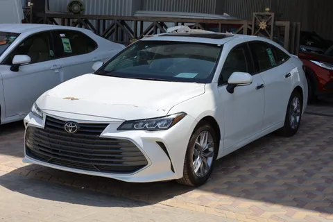 Discover undefined undefined Exterior Interior Images.Find all aspects and details of cars.