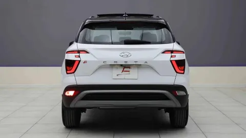 Discover undefined undefined Exterior Interior Images.Find all aspects and details of cars.