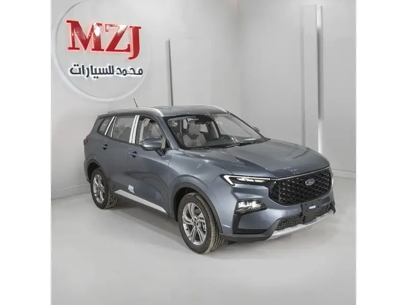 Discover undefined undefined Exterior Interior Images.Find all aspects and details of cars.
