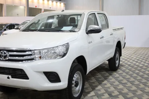 New Toyota Hilux 2.4L Double Cab 4x4 2024