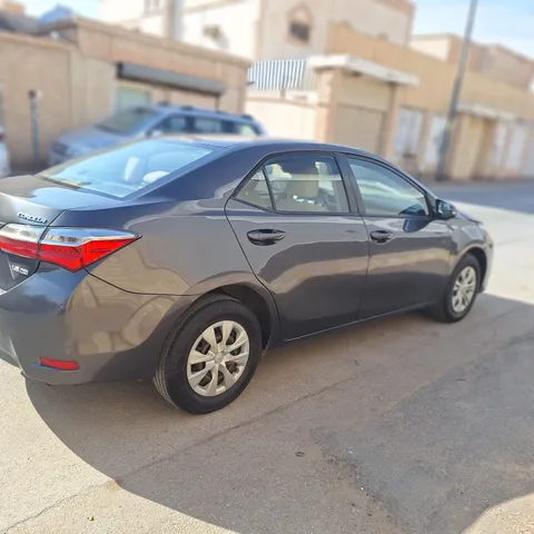 Discover undefined undefined Exterior Interior Images.Find all aspects and details of cars.