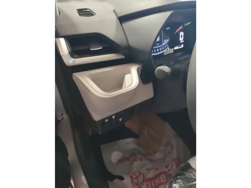 Toyota VELOZ 2024