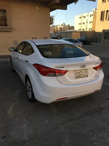 Discover undefined undefined Exterior Interior Images.Find all aspects and details of cars.