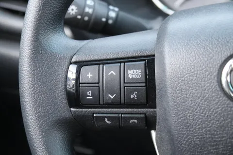 New Toyota Hilux 2.7 Double Cab 4x4 A/T Base 2024