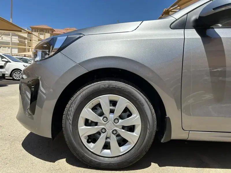 KIA Pegas 2025